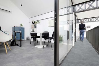 Gerflor Creation Design 30 "0869 Bloom Uni Grey"