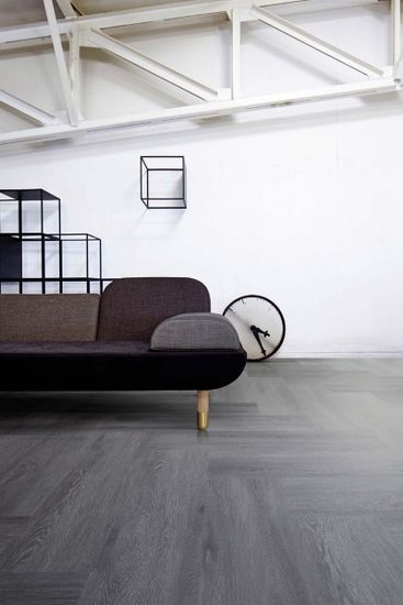 Interface Textured Woodgrains "A00417 Silver Dune"